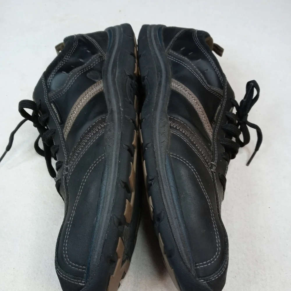 Skechers Relaxed Fit Memory Foam mens sz 12